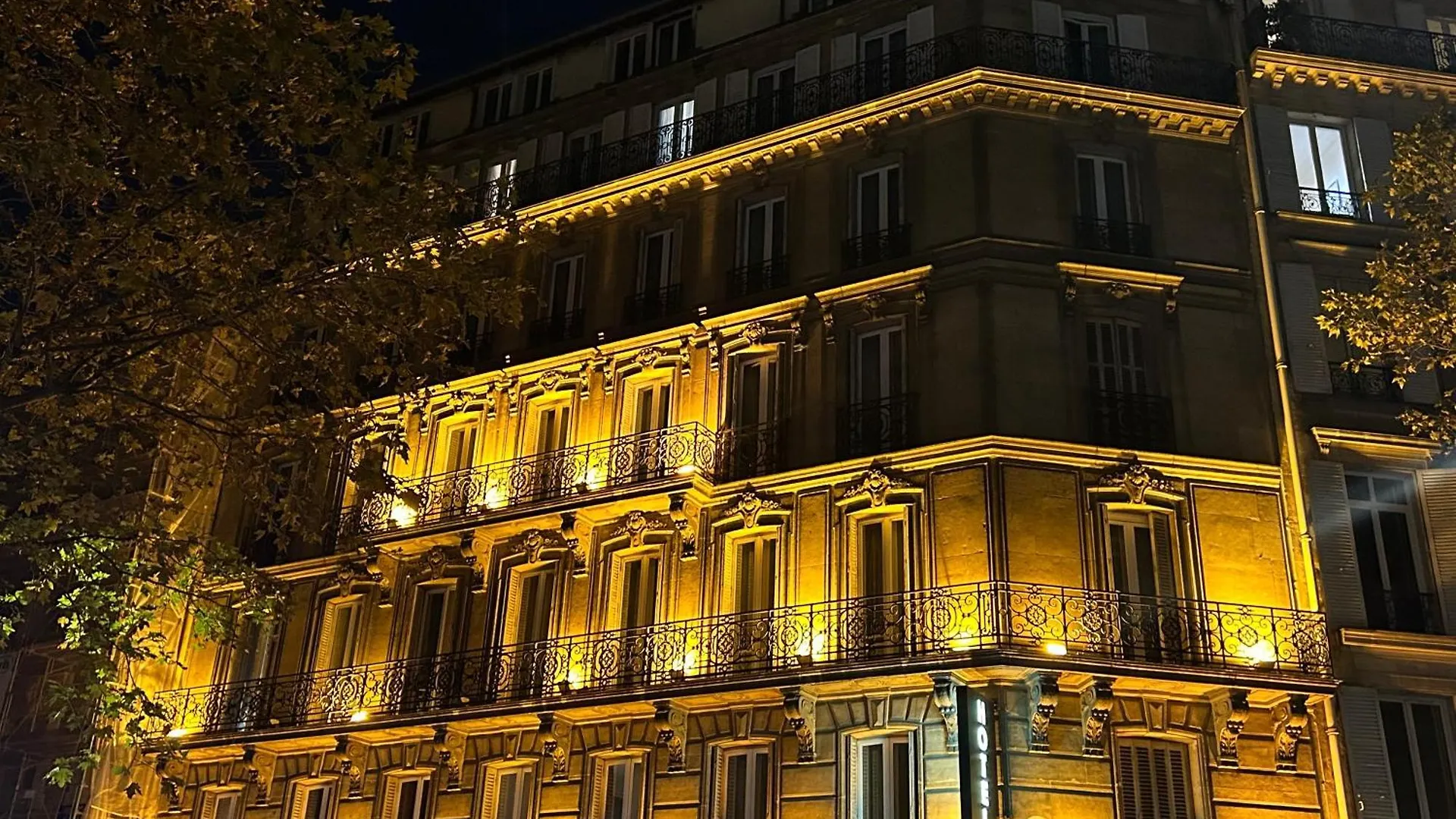 D'argenson Otel Paris